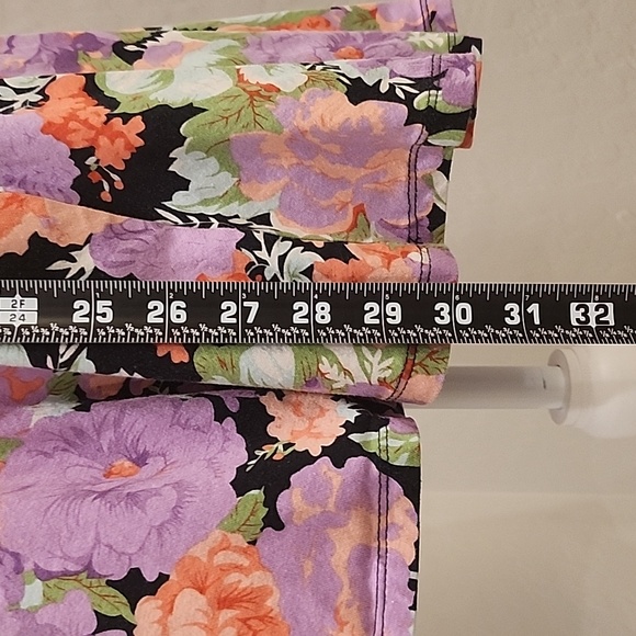 FOREVER 21 FLORAL DRESS IN GREAT CONDITION SZ M - Picture 5 of 7